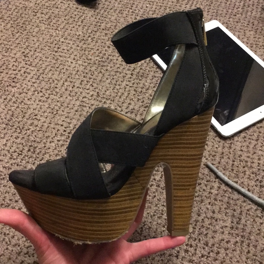 Platform heel - Picture 3 of 4